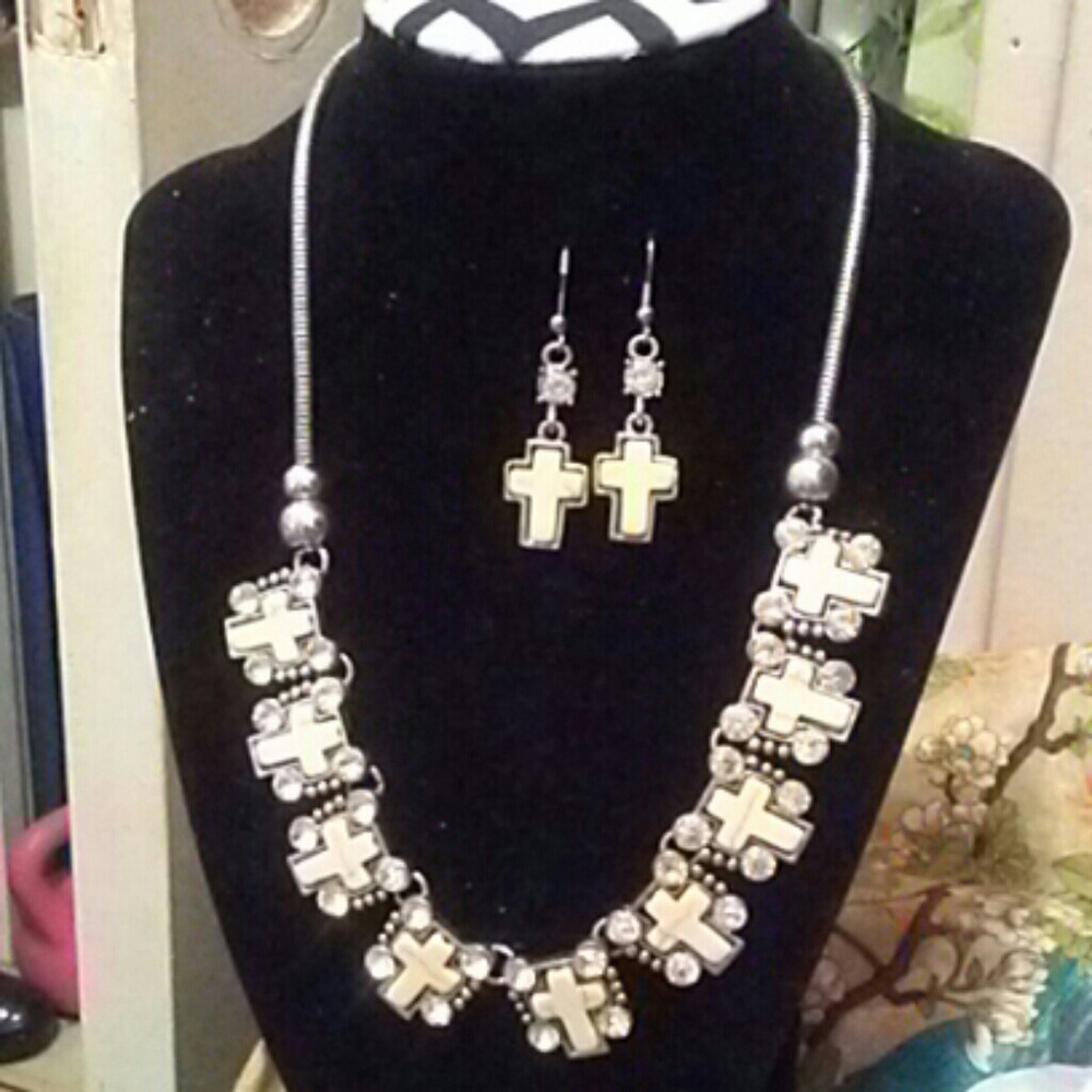 CROSS NECKLACE WITH EARRINGS SET